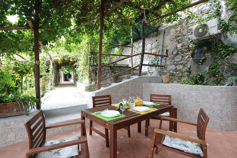 Casa Emi Apartment Amalfi Ngoại thất bức ảnh